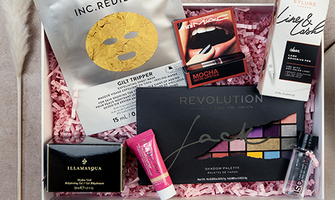 Roccabox collaborates with make-up artist Jack Emroy